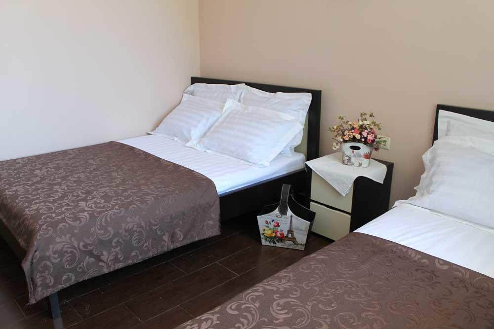 GNS Hotel Ureki Buitenkant foto